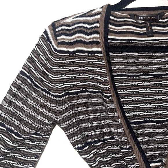 BCBGMaxAzria Black & White Striped Wrap Belted Cardigan Small Women’s - Picture 3 of 10